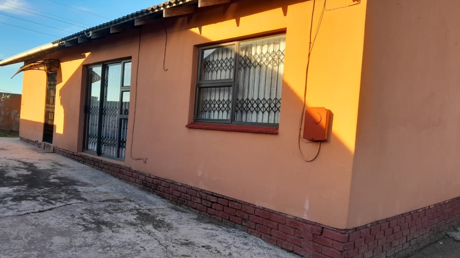 3 Bedroom Property for Sale in Mdantsane Eastern Cape
